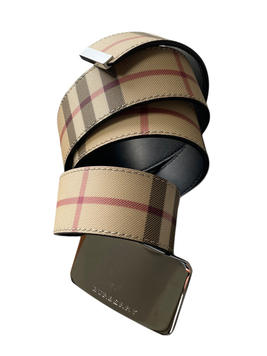 Burberry Nova Check Gürtel