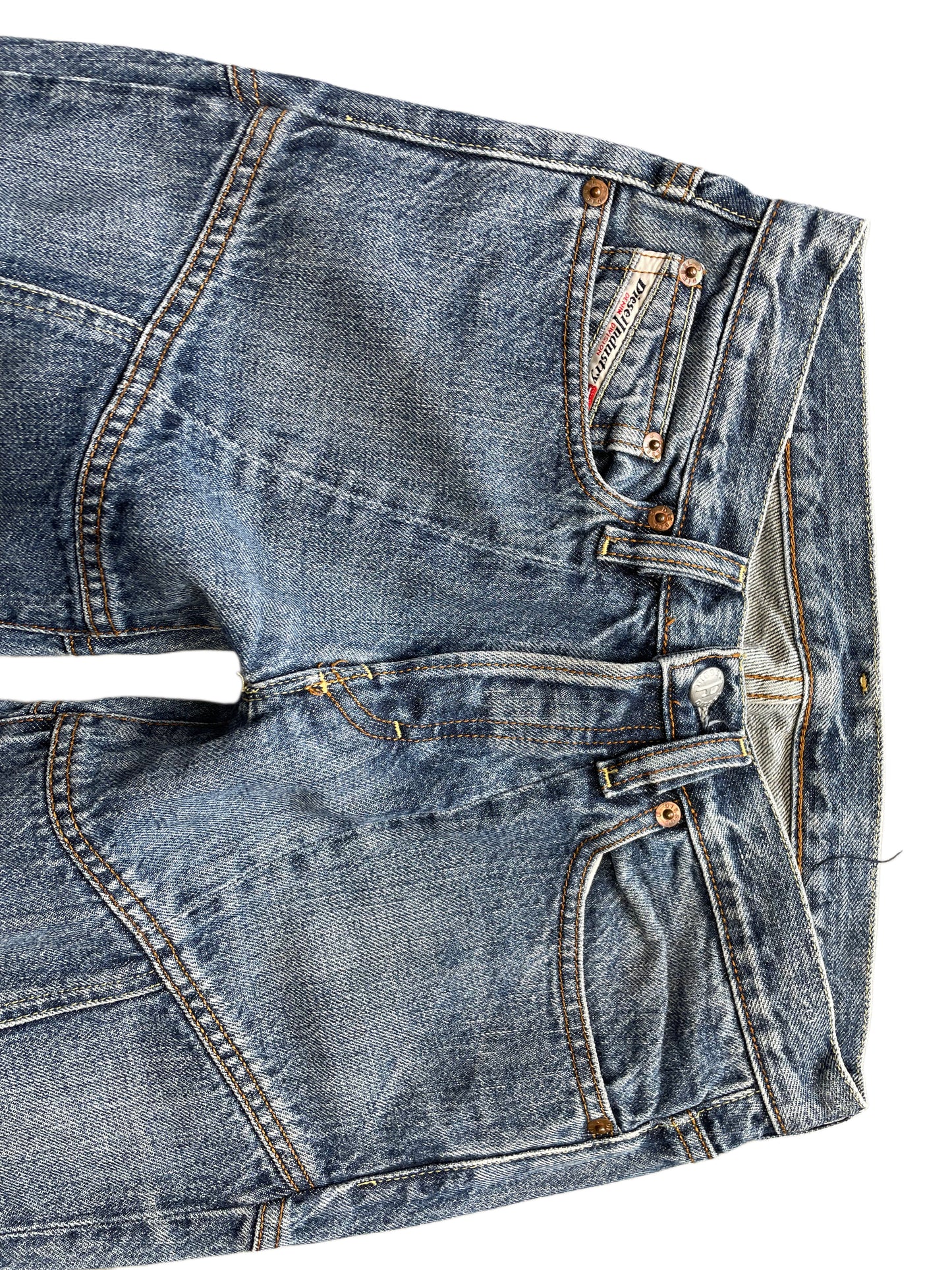 Diesel Low Waist Schlaghose (Frauen S/W26)