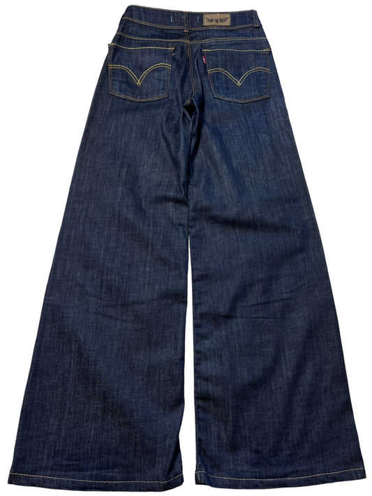 Levi's 474 Flared Baggy Jeans (XS)