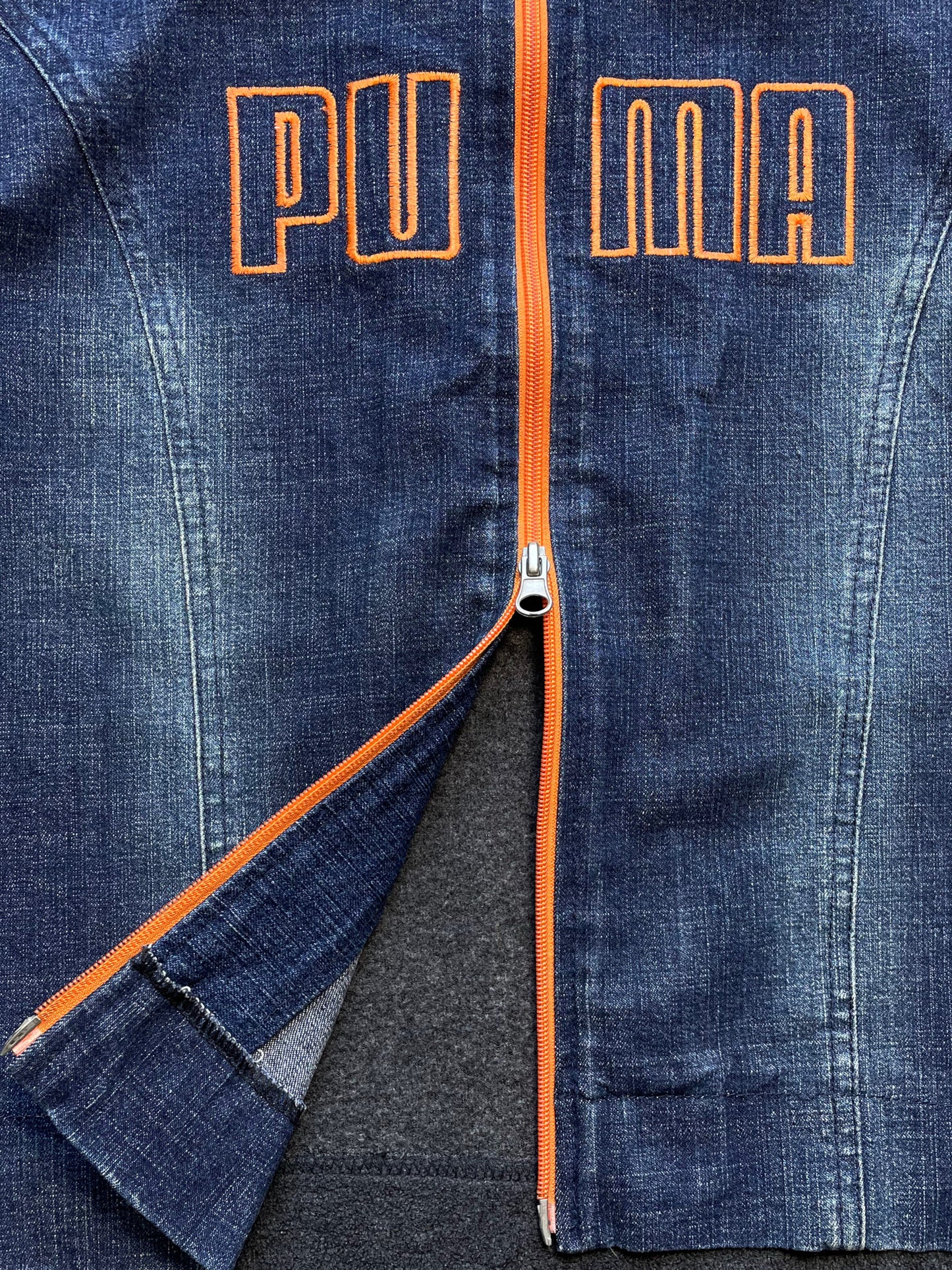 Puma Jeans-/Fleecejacke (Frauen L)